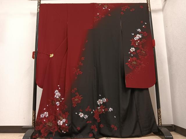 平和屋着物●豪華振袖　舞花文　暈し染め　金彩　正絹　逸品　AABJ3893ph