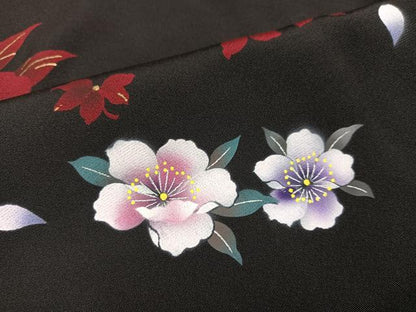 平和屋着物●豪華振袖　舞花文　暈し染め　金彩　正絹　逸品　AABJ3893ph