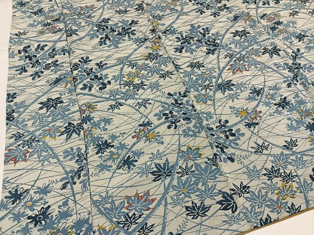 平和屋着物●上質な小紋　藍　型染め　草花文　鬼しぼ縮緬　正絹　逸品　AABJ3905ph