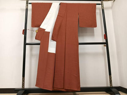 平和屋着物●上質な色無地　吉祥地紋　紅樺色　正絹　逸品　AABJ3920ph