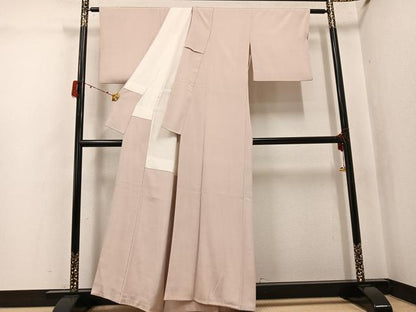 平和屋着物●上質な色無地　灰梅色　正絹　逸品　AABJ3928ph