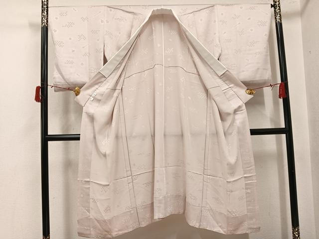 平和屋着物●長襦袢　無双仕立て　吉祥地紋　練色　鈴乃屋扱い　正絹　逸品　AABJ3962ph