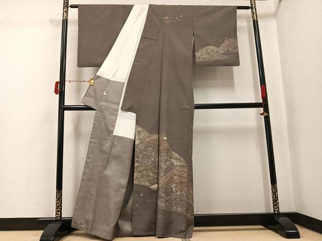 平和屋着物●訪問着　作家物　紬地　草花文　金彩　銀座おゝぎ屋扱い　正絹　逸品　AABJ3969ph