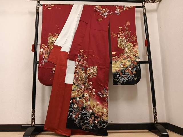 平和屋着物●豪華振袖　御所車花文　暈し染め　金彩　正絹　逸品　AABJ3977ph