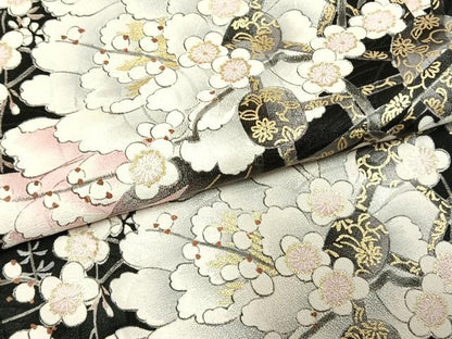 平和屋着物●豪華振袖　草花文　黒地　金彩　正絹　逸品　AABJ4021fy