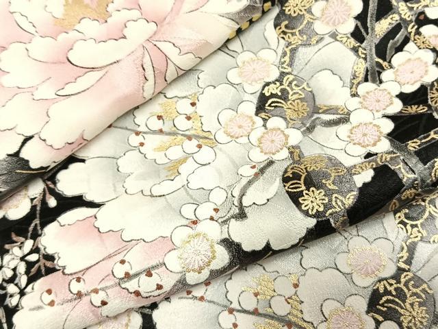 平和屋着物●豪華振袖　草花文　黒地　金彩　正絹　逸品　AABJ4021fy