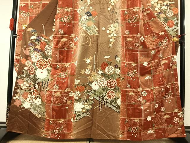 平和屋着物●豪華振袖　駒刺繍　草花文　金彩　正絹　逸品　AABJ4022fy