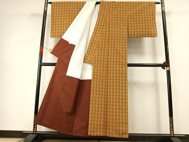 平和屋着物●本場黄八丈　平織　紬　格子　山下弘子作　証紙付き　正絹　逸品　AABJ4033fy