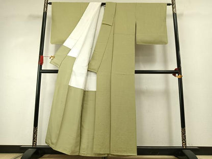 平和屋着物●上質な色無地　花唐草地紋　抹茶色　正絹　逸品　未使用　AABJ4034fy