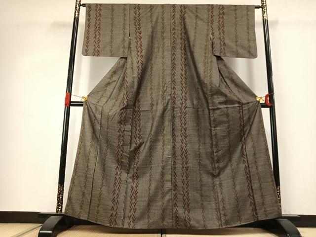 平和屋着物○本場大島紬 カタス7マルキ 草葉文 正絹 逸品 AABJ4038fy
