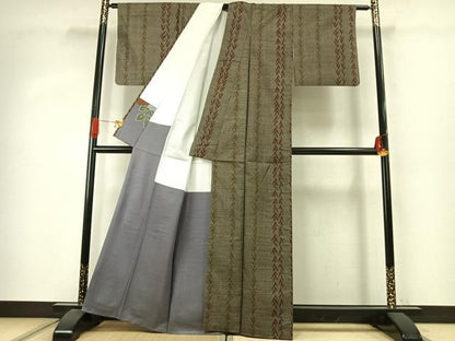 平和屋着物●本場大島紬　カタス7マルキ　草葉文　正絹　逸品　AABJ4038fy
