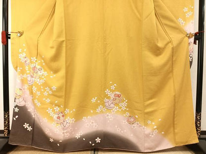 平和屋着物●豪華振袖　駒刺繍　毬　舞桜文　暈し染め　金彩　京都きもの友禅扱い　正絹　逸品　AABJ4058fy