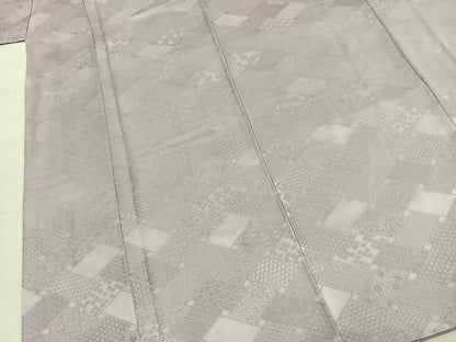 平和屋着物●上質な色無地　檜垣花地紋　桜鼠色　正絹　逸品　未使用　AABJ4059fy