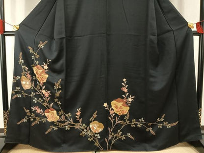 平和屋着物●訪問着　刺繍　草花文　黒地　金彩　正絹　逸品　未使用　AABJ4077fy