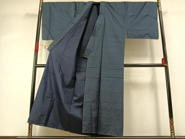 平和屋着物●男性　本場大島紬　100亀甲　総詰め　キングサイズ　正絹　逸品　AABJ4162fy
