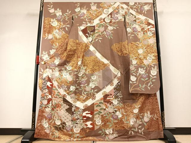 平和屋着物●豪華振袖　御所車花文　金彩　ますいわ屋扱い　正絹　逸品　AABJ4224fy