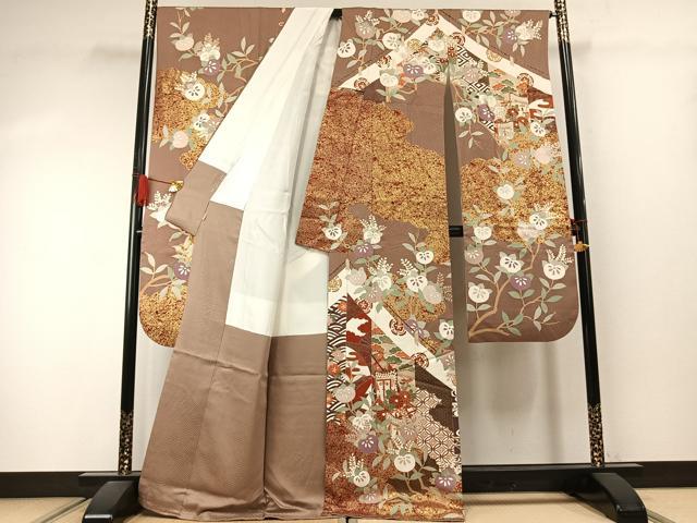 平和屋着物●豪華振袖　御所車花文　金彩　ますいわ屋扱い　正絹　逸品　AABJ4224fy
