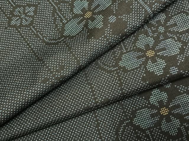 平和屋着物●本場大島紬　カタス7マルキ　草花文　正絹　逸品　AABJ4225fy