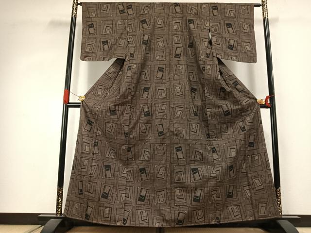 平和屋着物●本場大島紬　一元7マルキ　色紙重ね文様　正絹　逸品　未使用　AABJ4253fy