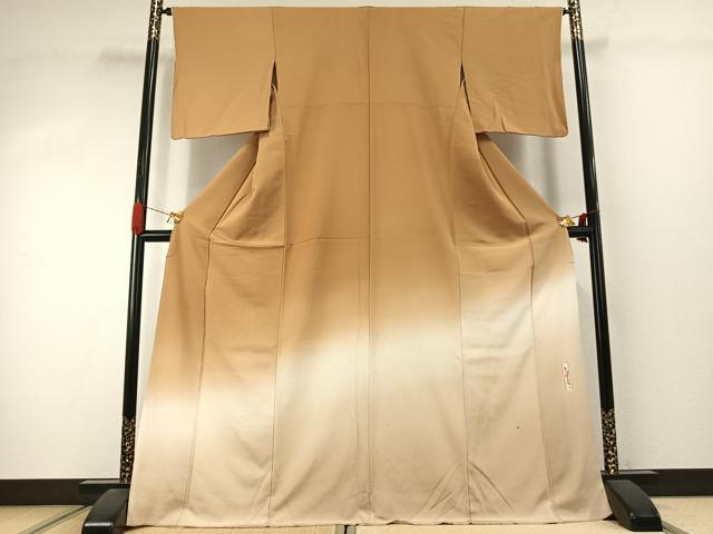 平和屋着物●世界的人形師　辻村寿三郎　ジュサブロー　色留袖　霞文　暈し染め　正絹　逸品　AABJ4266fy
