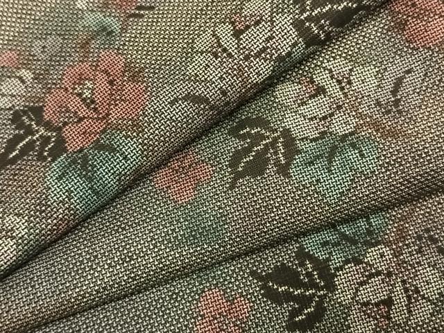 平和屋着物●本場大島紬　カタス9マルキ　草花文　鈴乃屋扱い　正絹　逸品　未使用　AABJ4288fy