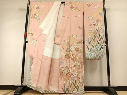 平和屋着物●創業460年・千總　振袖　駒刺繍　枝梅松文　金彩　伊勢丹扱い　正絹　逸品　AABJ4296fy