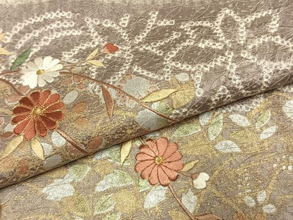平和屋着物●訪問着　駒刺繍　絞り　草花文　金糸　金銀彩　正絹　逸品　AABJ4316fy