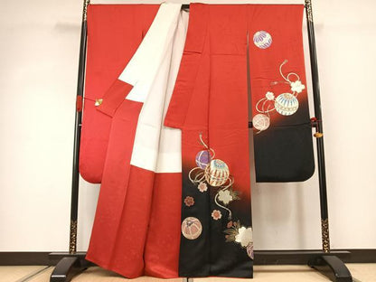 平和屋着物●豪華振袖　駒刺繍　毬　舞花文　暈し染め　金銀彩　正絹　逸品　AABJ4370fy