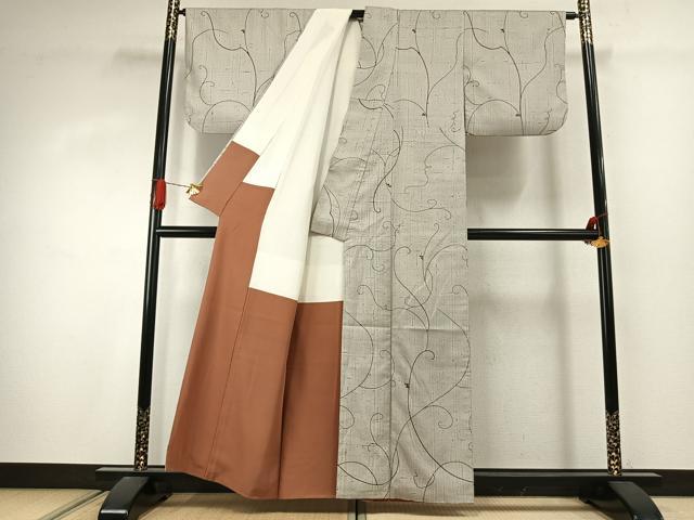 平和屋着物●上質な紬　唐草文　正絹　逸品　AABJ4417fy
