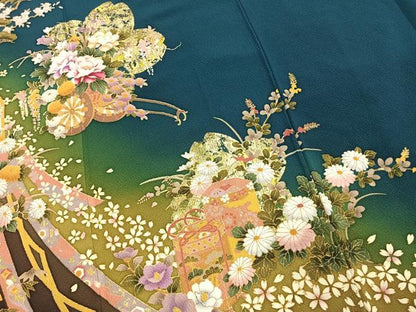 平和屋着物●豪華振袖　片輪車貝桶花蝶文　暈し染め　金彩　さが美扱い　正絹　逸品　AABJ4442fy