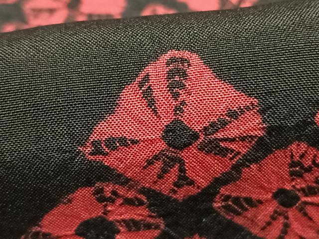 平和屋着物●上質な小紋　雲絞り　幾何学文様　黒地　正絹　逸品　AABJ4445fy