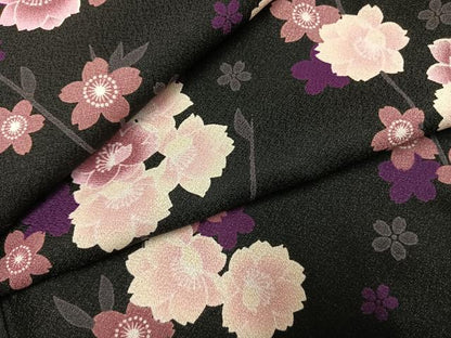 平和屋着物●小紋　枝花文　黒地　洗える着物　AABJ4458fy
