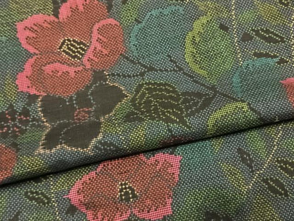 平和屋着物●本場大島紬　一元7マルキ　草花文　正絹　逸品　未使用　AABJ4472fy