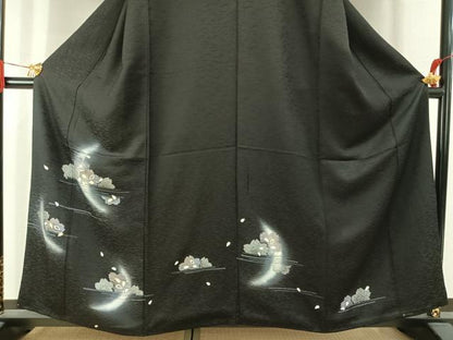 平和屋着物●訪問着　駒刺繍　舞桜文　暈し染め　黒地　金彩　正絹　逸品　AABJ4473fy