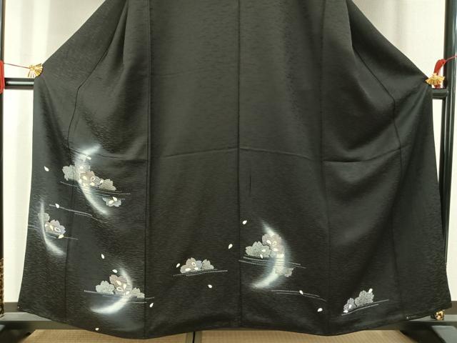 平和屋着物●訪問着　駒刺繍　舞桜文　暈し染め　黒地　金彩　正絹　逸品　AABJ4473fy