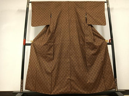 平和屋着物●本場大島紬　一元7マルキ　幾何学文様　正絹　逸品　AABJ4519fy