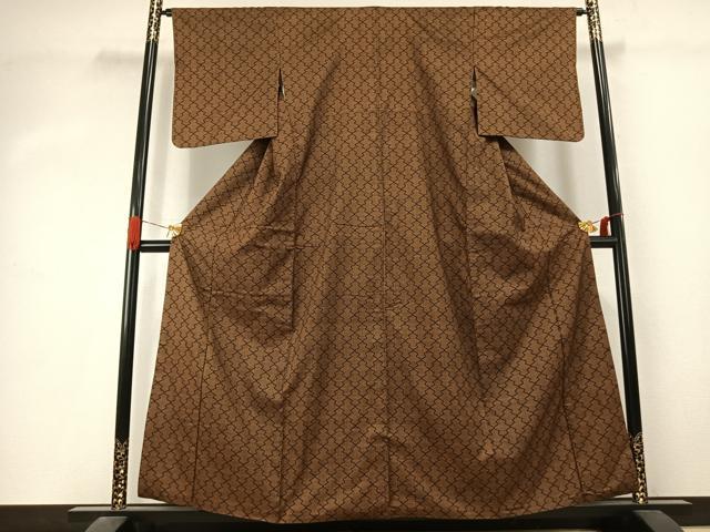 平和屋着物●本場大島紬　一元7マルキ　幾何学文様　正絹　逸品　AABJ4519fy