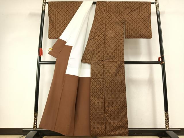 平和屋着物●本場大島紬　一元7マルキ　幾何学文様　正絹　逸品　AABJ4519fy