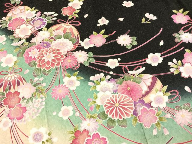 平和屋着物●豪華振袖　草花文　暈し染め　黒地　金通し地　正絹　逸品　AABJ4524fy