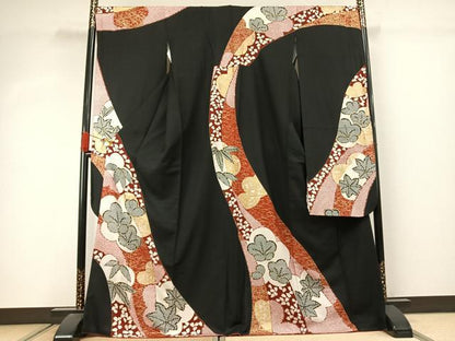 平和屋着物●豪華振袖　熨斗花文　黒地　金彩　正絹　逸品　AABJ4548fy