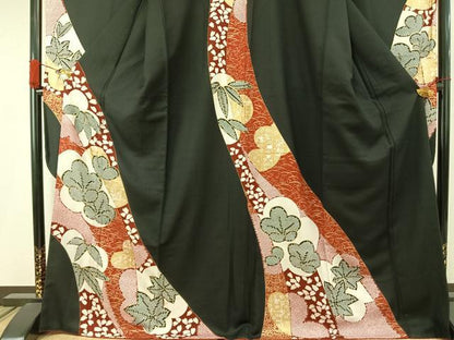 平和屋着物●豪華振袖　熨斗花文　黒地　金彩　正絹　逸品　AABJ4548fy