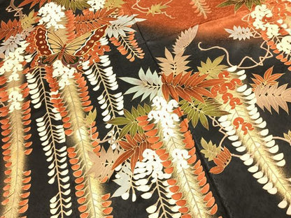平和屋着物●豪華振袖　駒刺繍　花蝶文　暈し染め　金彩　正絹　逸品　AABJ4558fy