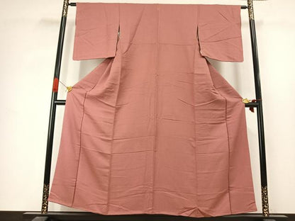 平和屋着物●上質な色無地　霞地紋　真赭色　正絹　逸品　未使用　AABJ4568fy