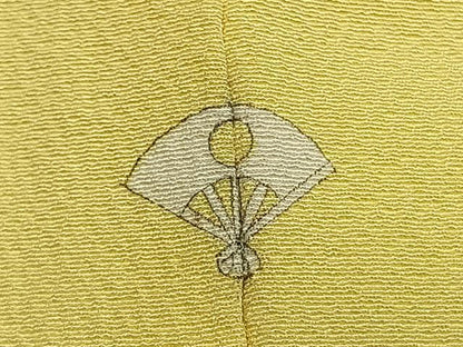 平和屋着物●上質な色無地　淡黄色　丹後ちりめん　反端付き　ロング丈　正絹　逸品　AABJ4619fy