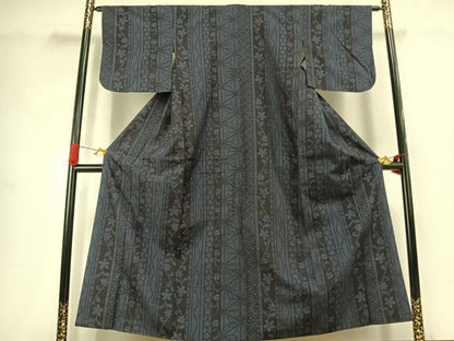 平和屋着物●結城紬　80亀甲　間道　正絹　逸品　AABJ4626fy
