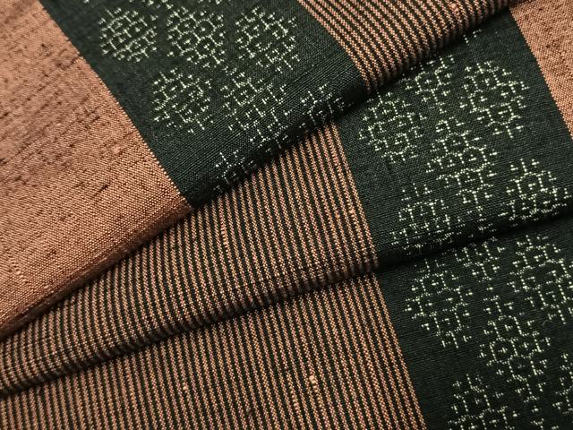 平和屋着物●結城紬　80亀甲　間道　正絹　逸品　AABJ4628fy