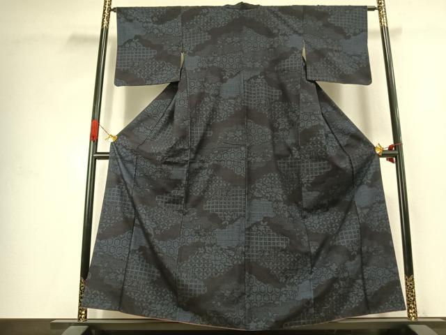 平和屋着物●結城紬　80亀甲　切嵌文　正絹　逸品　AABJ4633fy