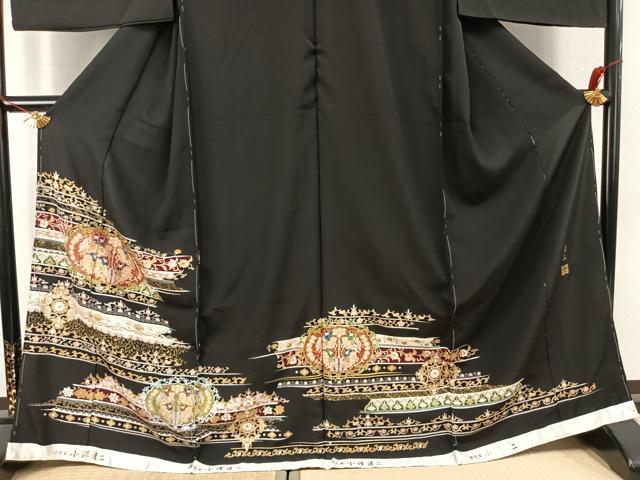 平和屋着物●小澤達二　黒留袖　狩猟洋花文　金糸　浜ちりめん　仮絵羽　正絹　逸品　未使用　AABJ4660fy