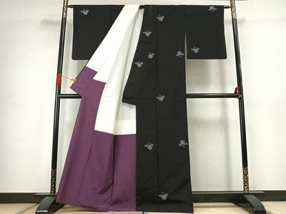 平和屋着物●上質な紬　成り物　黒地　正絹　逸品　AABJ4682fy