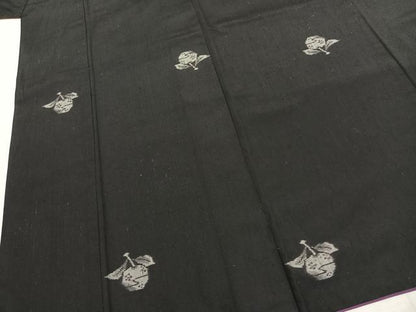 平和屋着物●上質な紬　成り物　黒地　正絹　逸品　AABJ4682fy